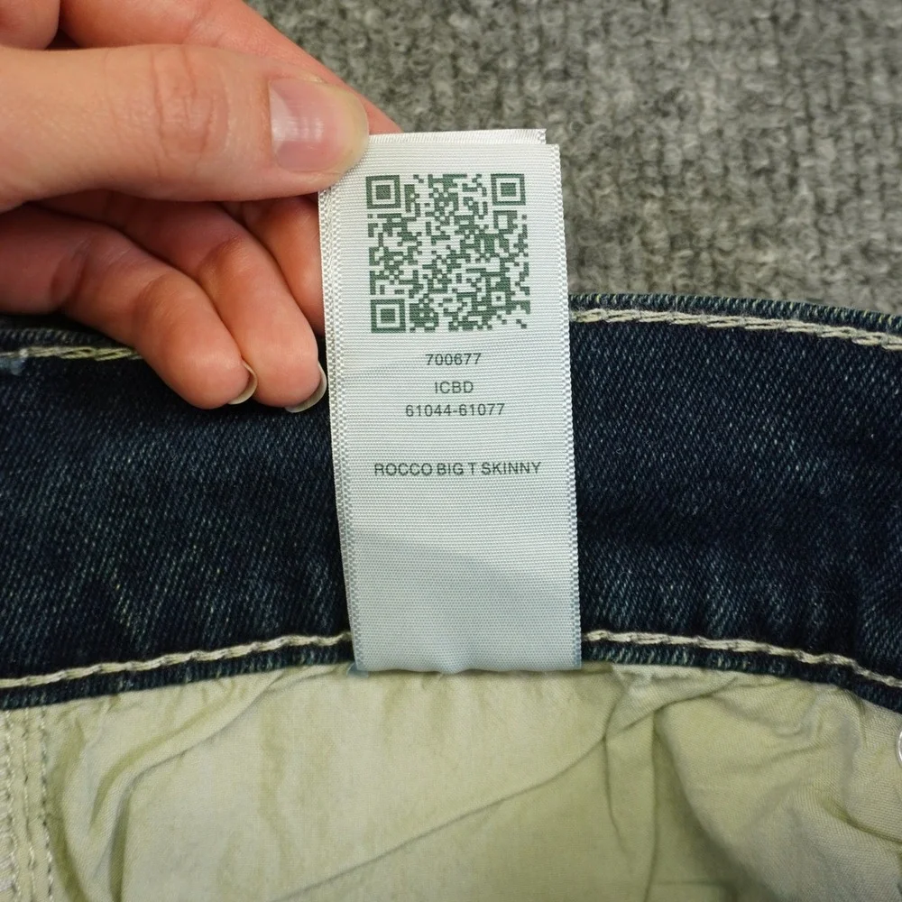 NEW True Religion Rocco Big T Flap Jeans Mens 33x32 Blue Dark Wash Skinny